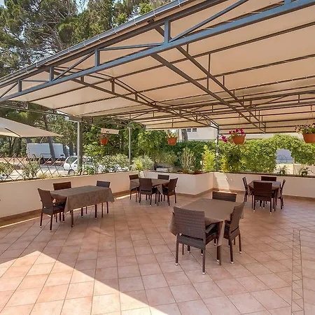 Double 3445g Mali Losinj