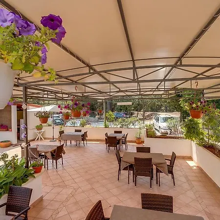 Double 3445g Guest house